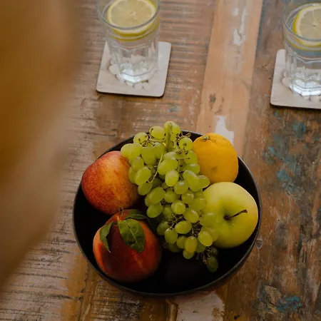 Albion, Cosy Two Storey Apartment, Stelida Naxos Feriehus *